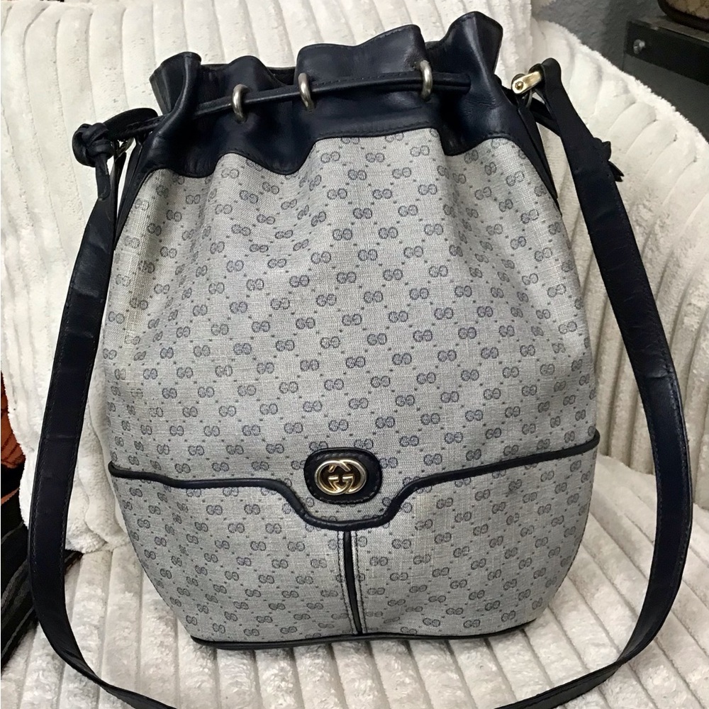 Gucci Bags - Picture 1 of 13